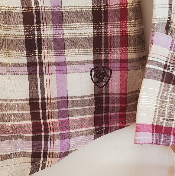 NWOT Ariat Button Up Shirt - Picture 8 of 9